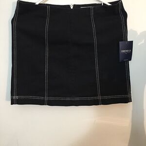 Forever21 black jean skirt with thick white stitch